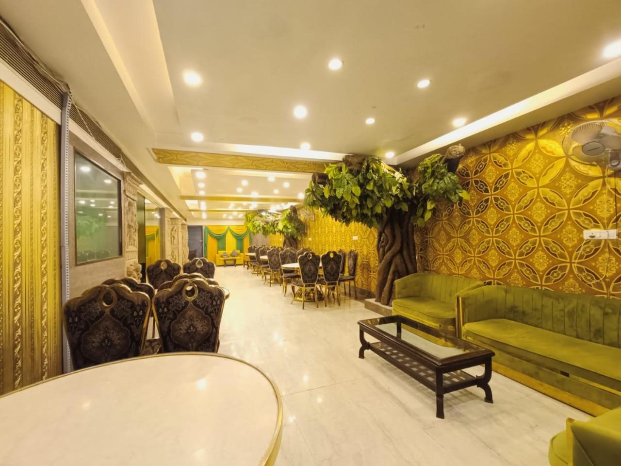 Hotel Waterfall Paschim Vihar Delhi Exterior foto